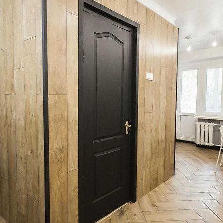 Loft-Style Apartment Izmail Bagian luar foto