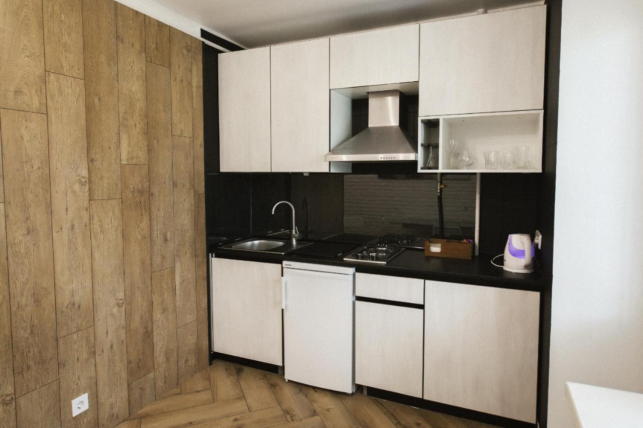 Loft-Style Apartment Izmail Bagian luar foto